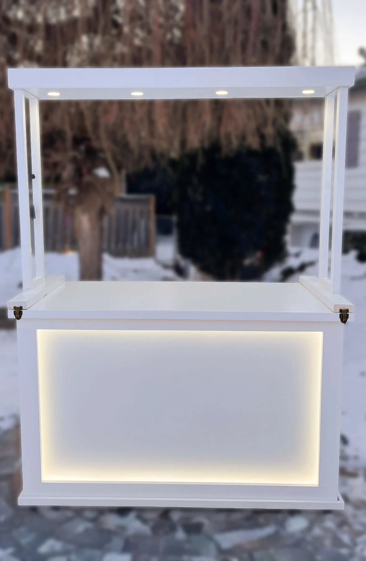 Light-Up Bar